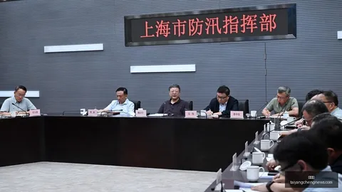 意甲焦点战太阳城app：奥斯梅恩帽子戏法，那不勒斯力克尤文图斯 5-1大胜记